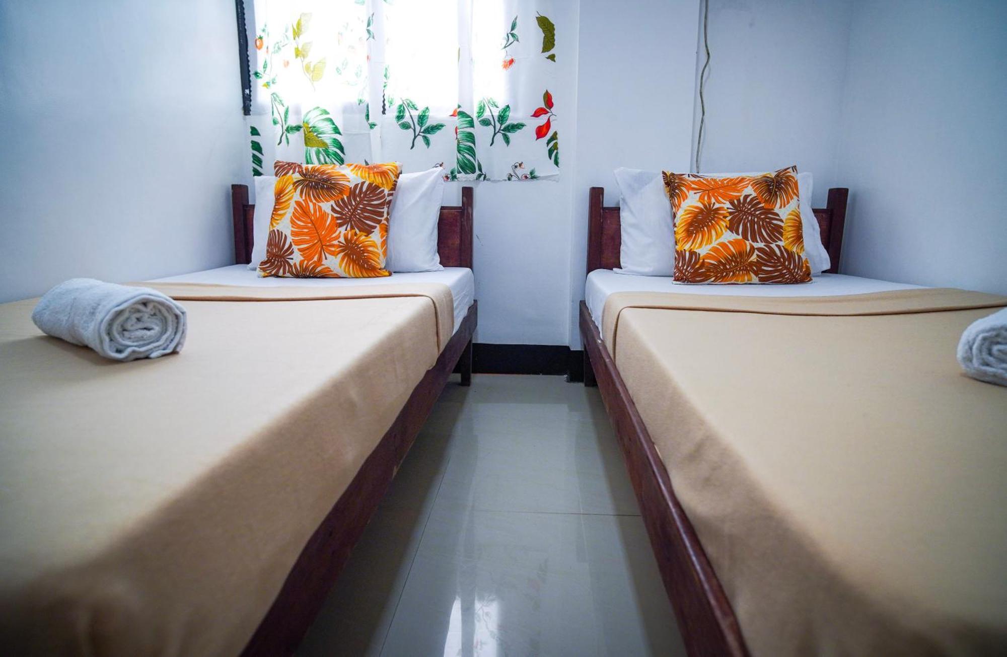Amparo'S Tourist Inn - Đảo Coron Ngoại thất bức ảnh